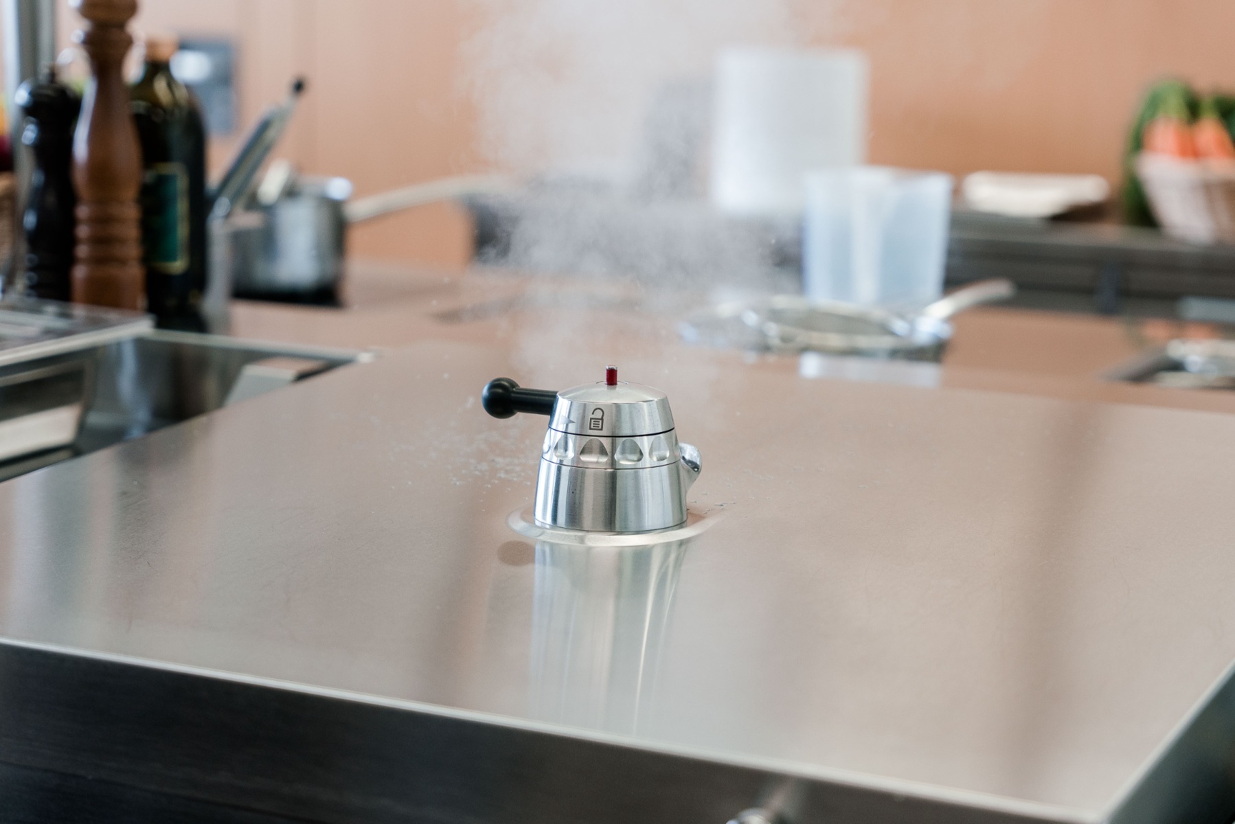 Pressure cooking